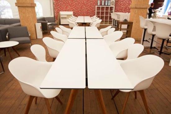 Sky & Sand Beachclub