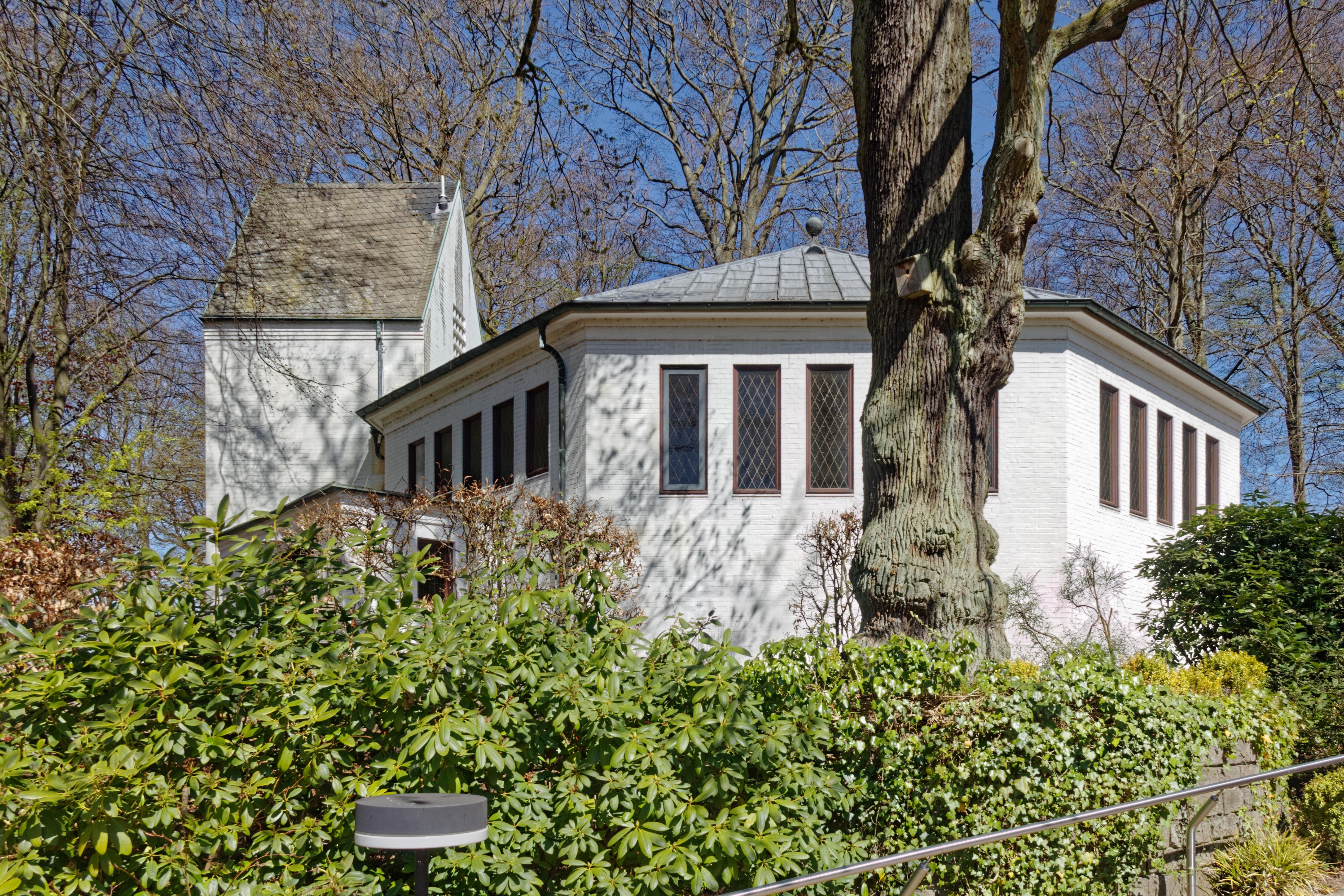 Matthias-Claudius-Kirche