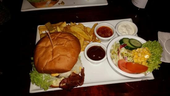 Old MacDonald American Sportsbar