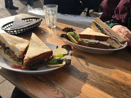 Krogers Kleine Schwester